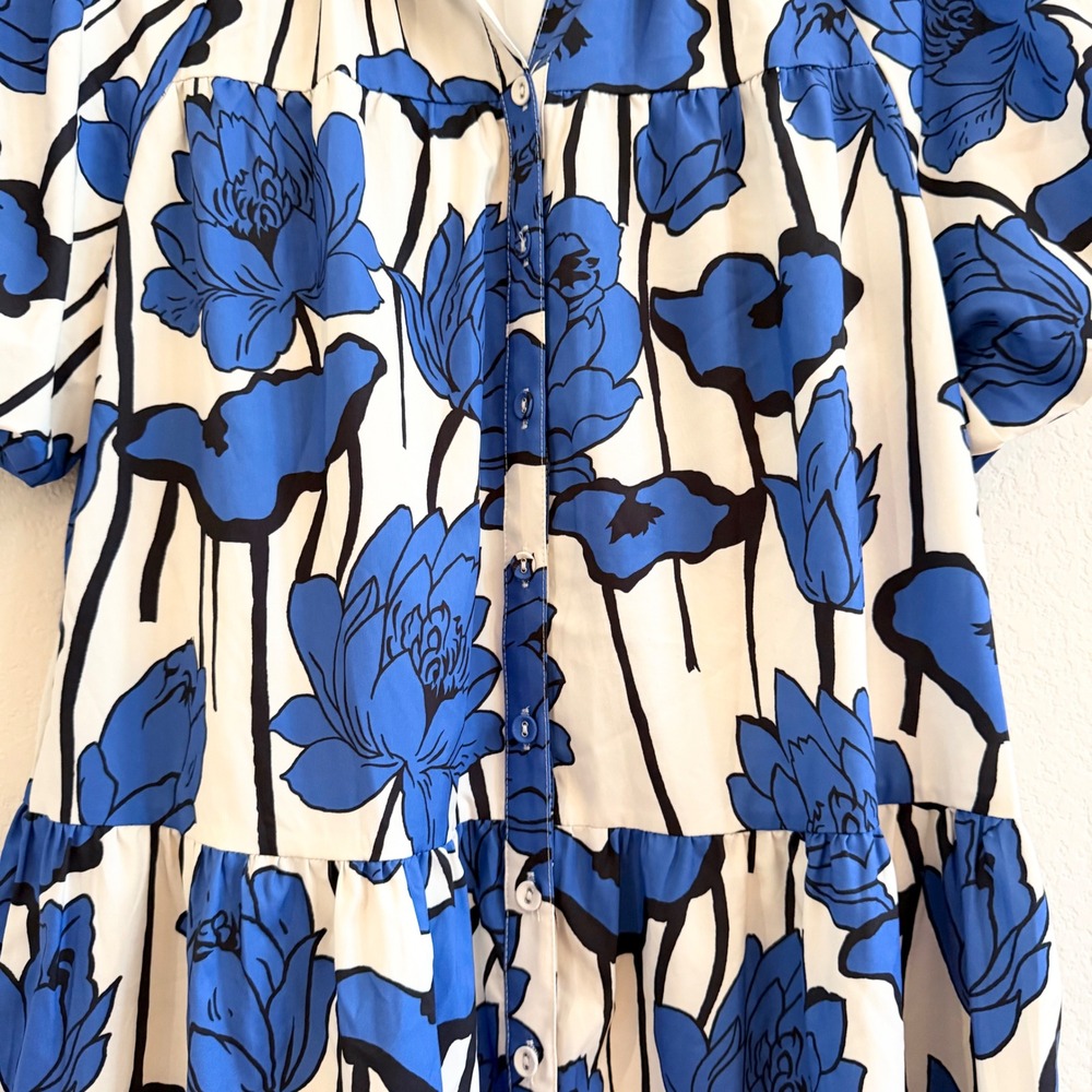 Wenrine Blue White Floral Button Up Tiered Shirt Dress Size Medium RT1078 - Picture 2 of 11